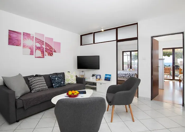 アパート House Ingrid *