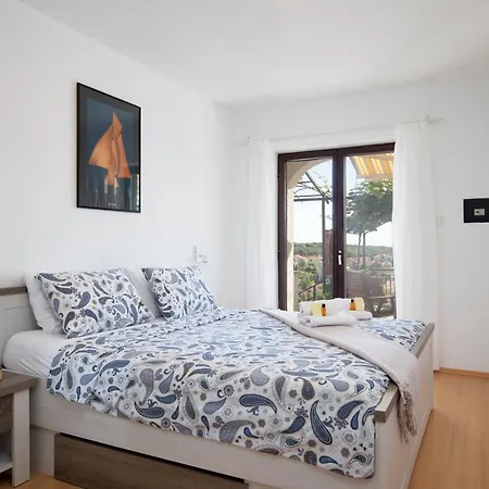 Apartman House Ingrid