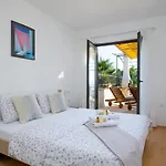 House Ingrid Апартаменты *