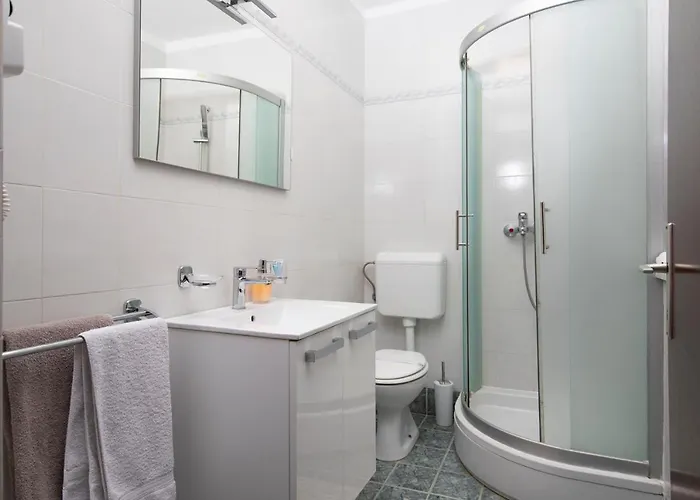 House Ingrid Lejlighed *